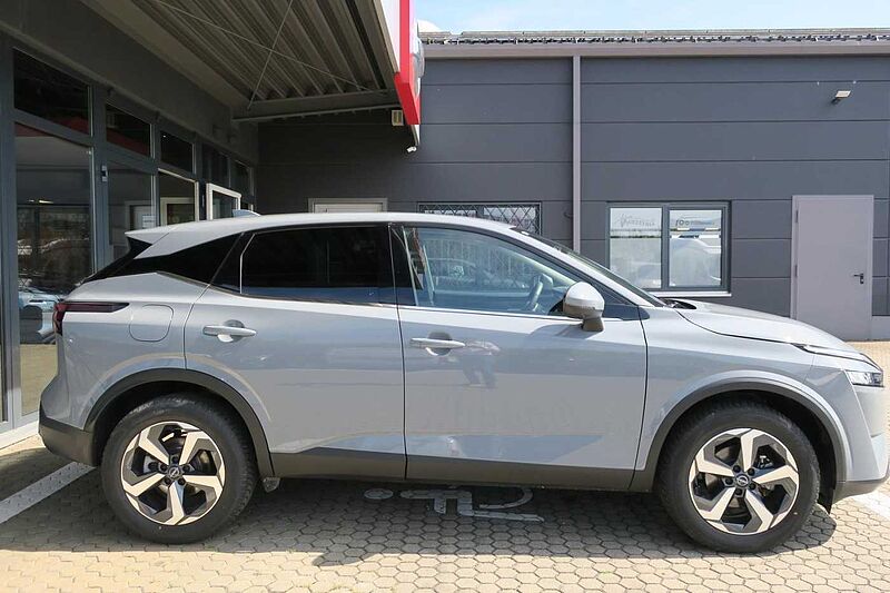 Nissan Qashqai N-CONNECTA 1.3 DIG-T MHEV Xtronic