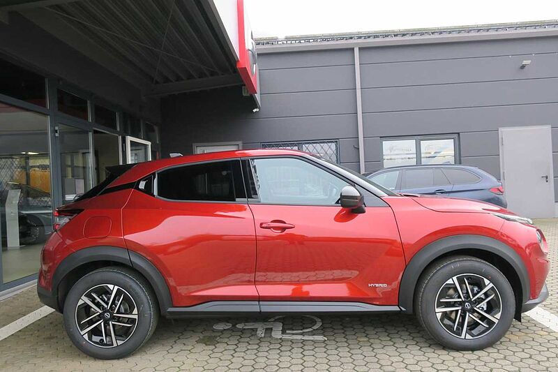 Nissan Juke 1.6 Hybrid 4AMT N-CONNECTA RFK SHZ BHF