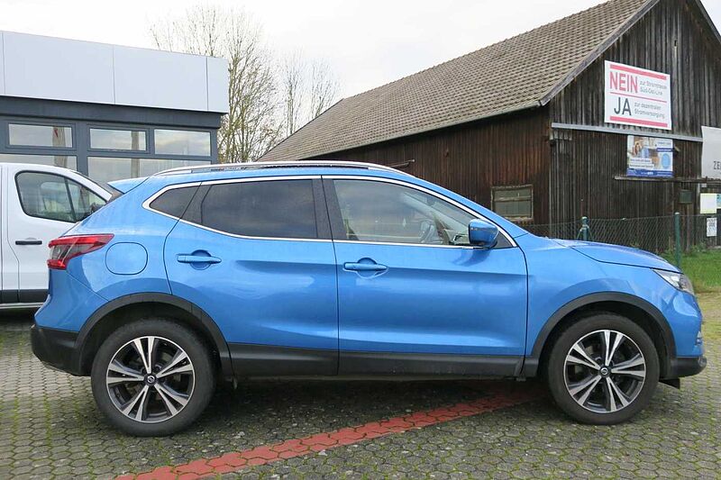 Nissan Qashqai 1.7 dCi N-CONNECTA NAVI PANO SHZ KEYLESS