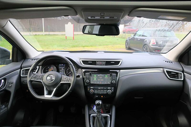 Nissan Qashqai 1.7 dCi N-CONNECTA NAVI PANO SHZ KEYLESS